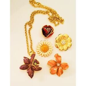 Vintage Joan Rivers Floral Interchangeable Necklace